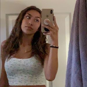 Meet your Posher, Ariana